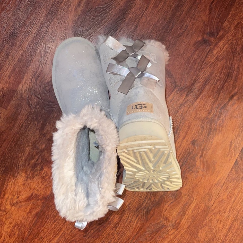 Women’s Bailey bow Ugg’s
